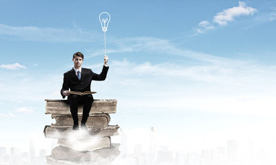 解放J6L一26o汽车是多少马力